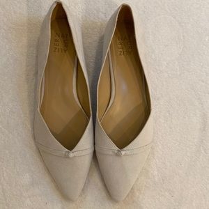 Naturalizer Beau pointy suede ballet flats Size 11 NWOT